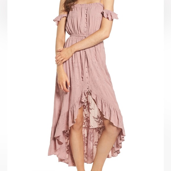 Lost + Wander Dresses & Skirts - Lost + Wander Romantic Boho Rose Ruffled Dress